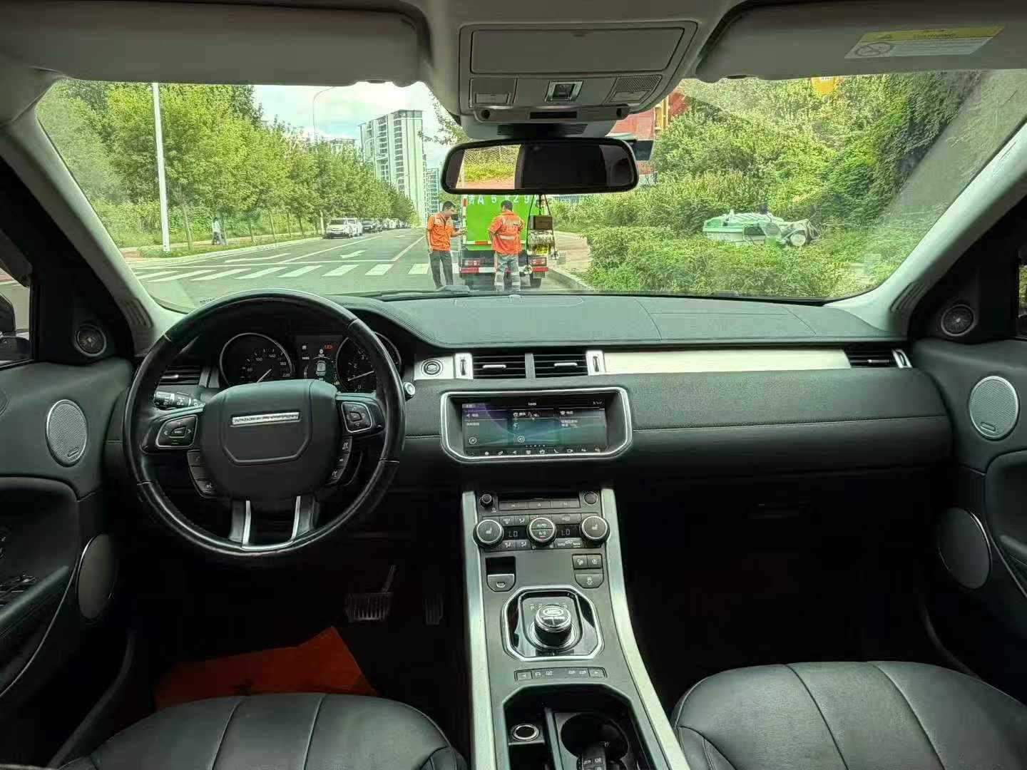 Land Rover Range Rover Evoque 2.0T AWD 7
