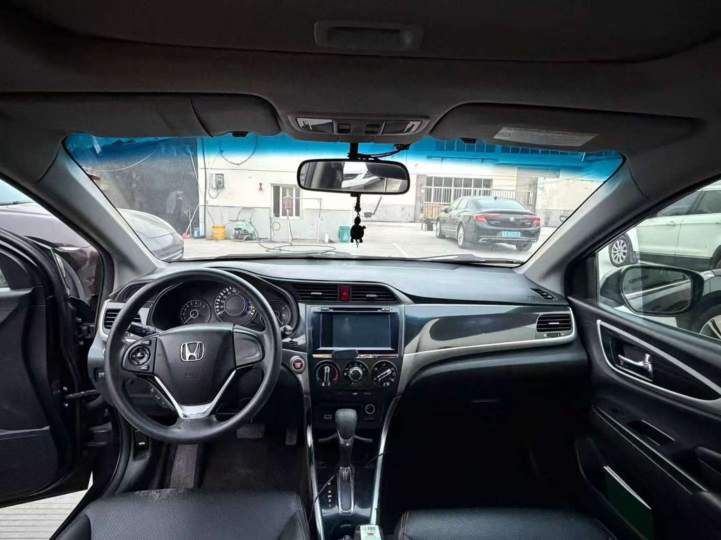 Honda Lingpai 2015 1.8T Luxury Edition 9