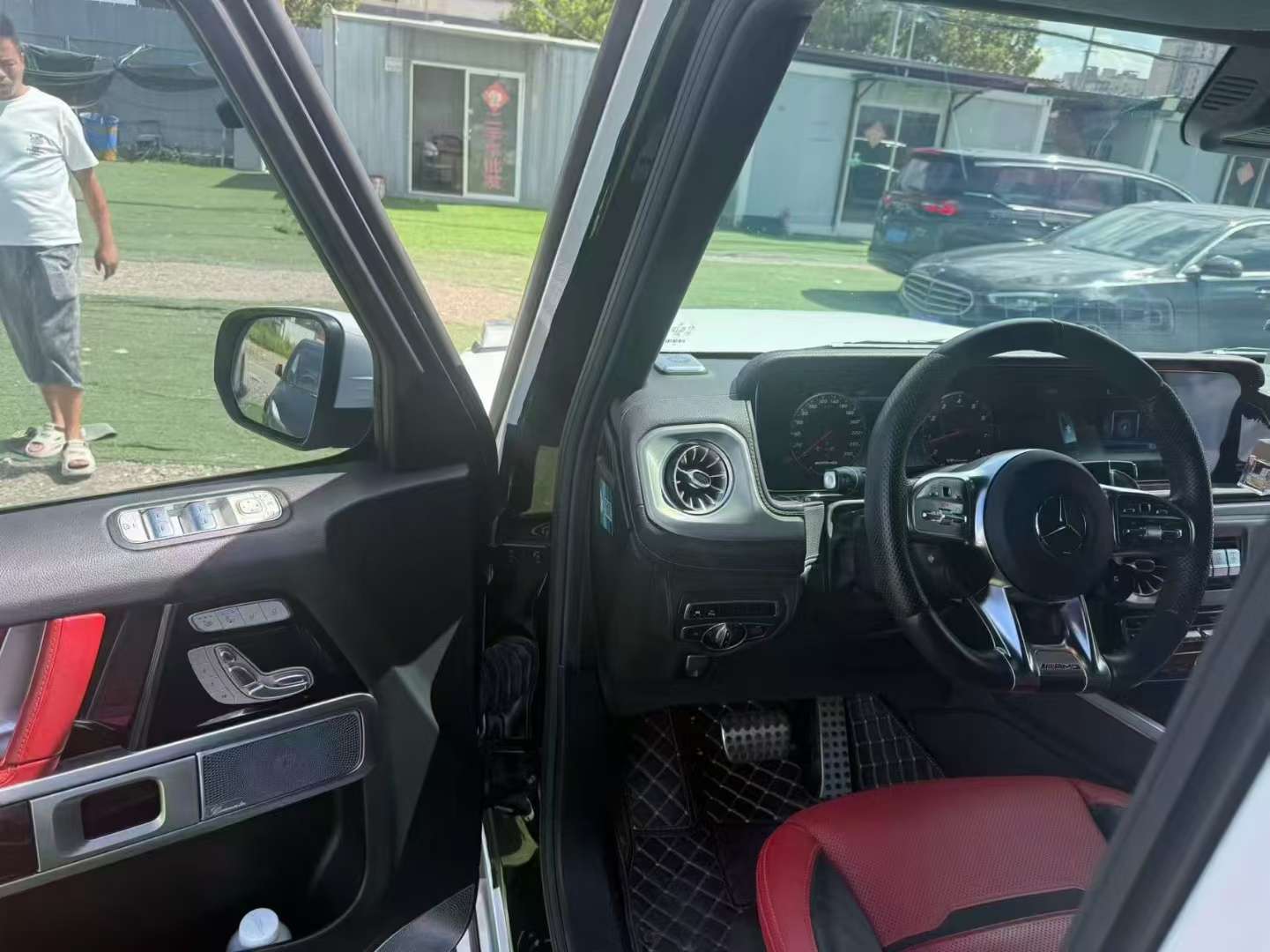 Mercedes-Benz G-Class 2021 AMG G63 6