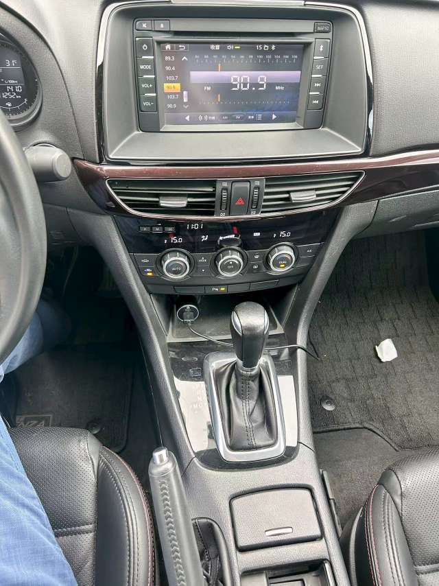 Mazda Atenza 2.0L Skyactiv Luxury Edition 3