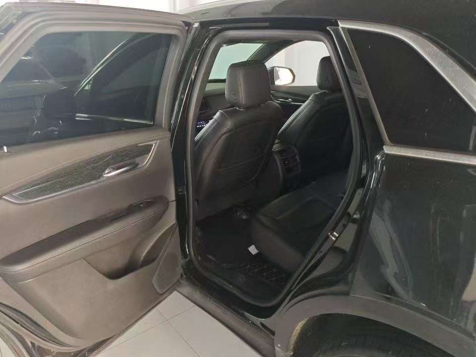 Cadillac XT5 2.0T 28T AWD Luxury 7