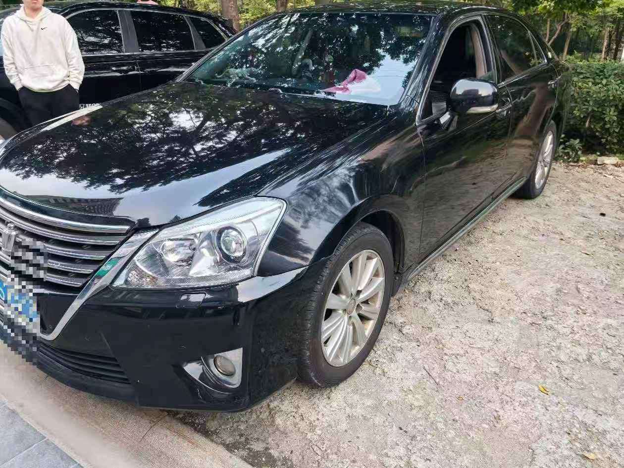 Toyota Crown 2013 2.5L Automatic Sunroof