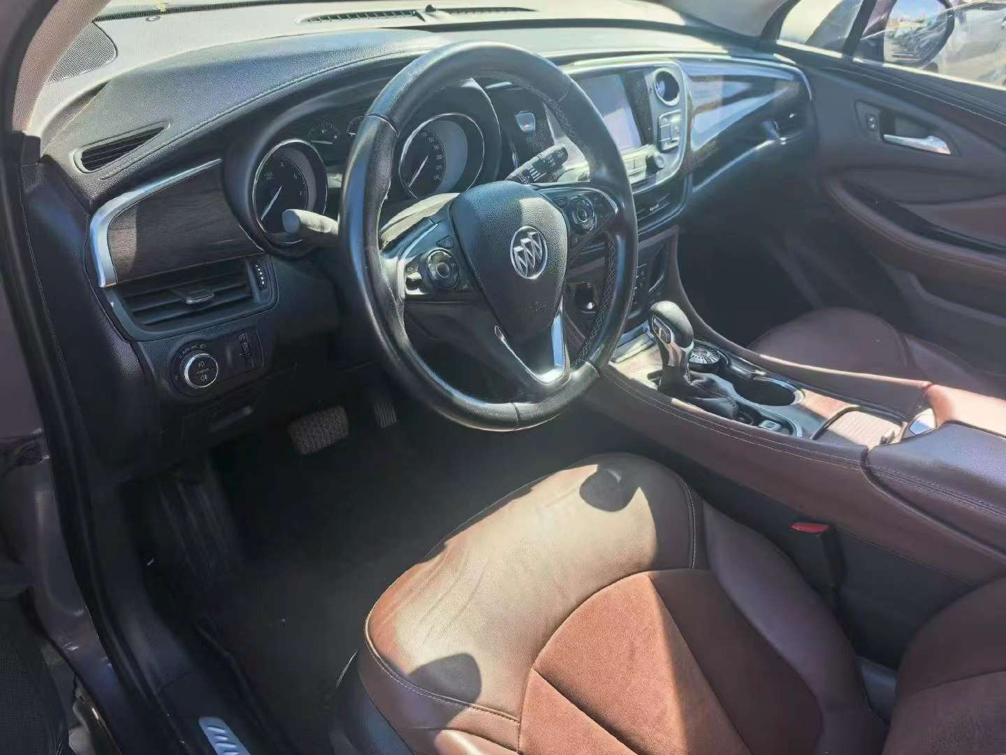 Buick Envision 1.5T High Trim 4