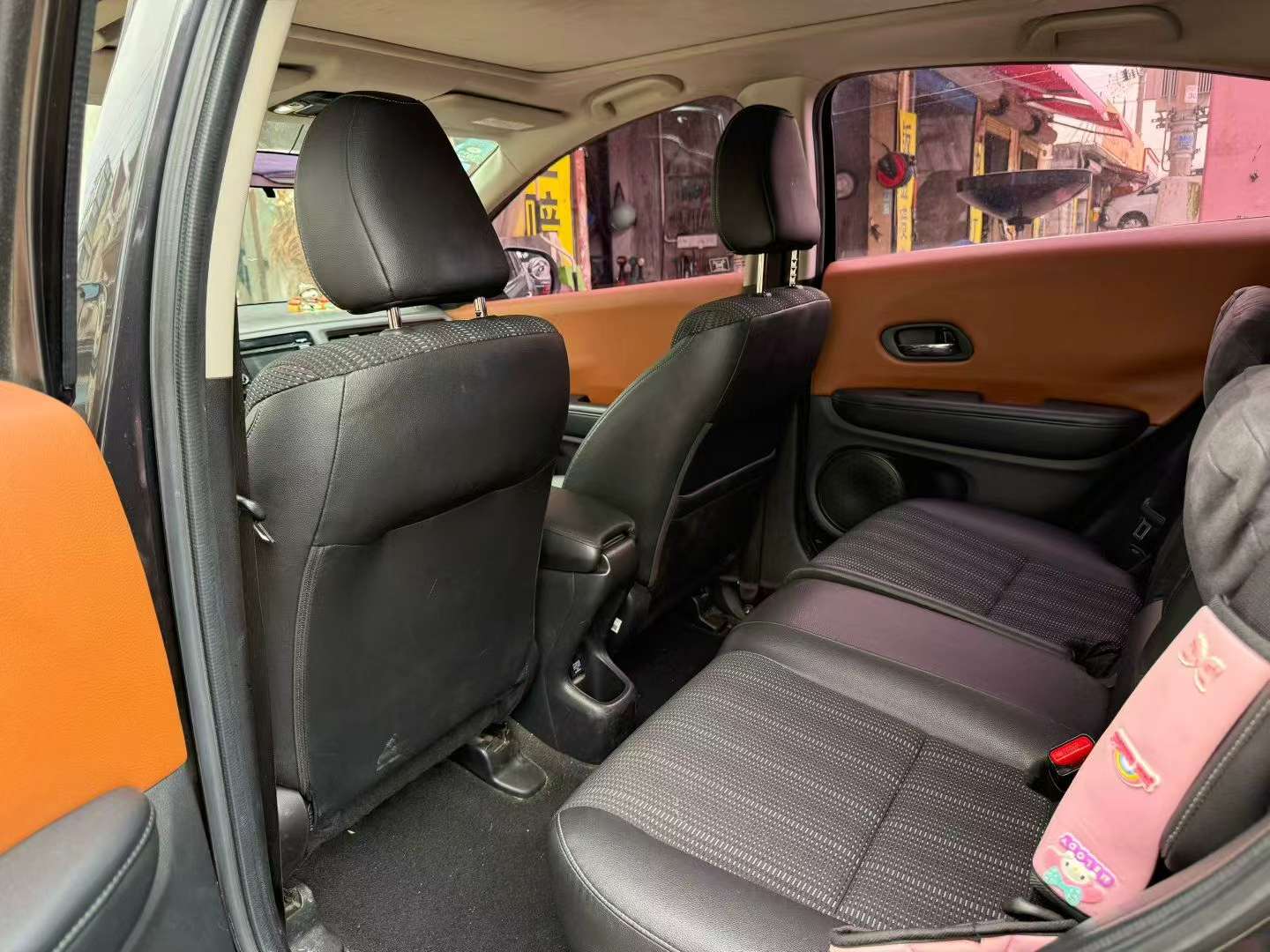 Honda Vezel 1.8L Pioneer Edition 9