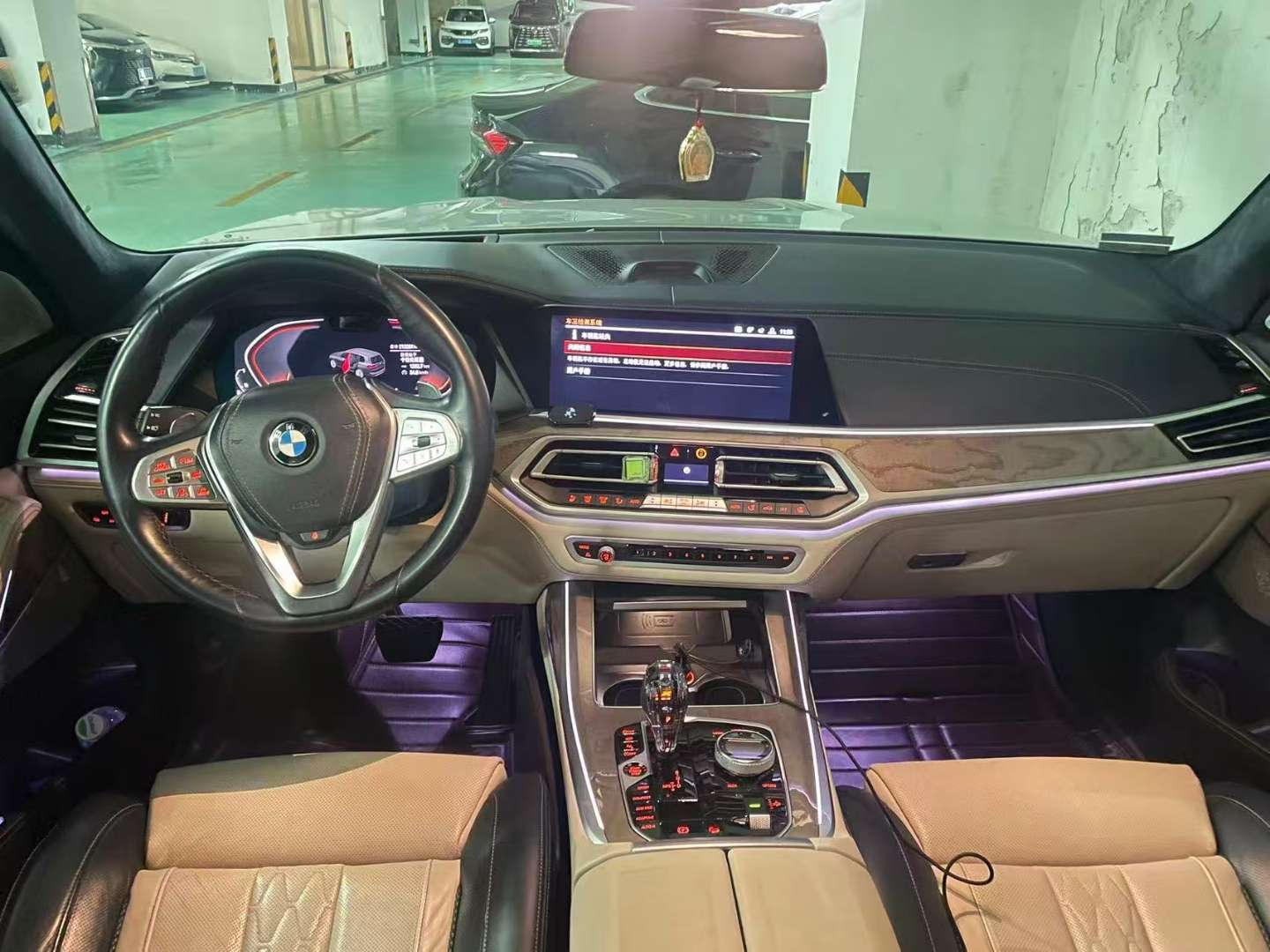 BMW X7 2019 xDrive40i 3.0 Luxury Edition Luxury Package 5