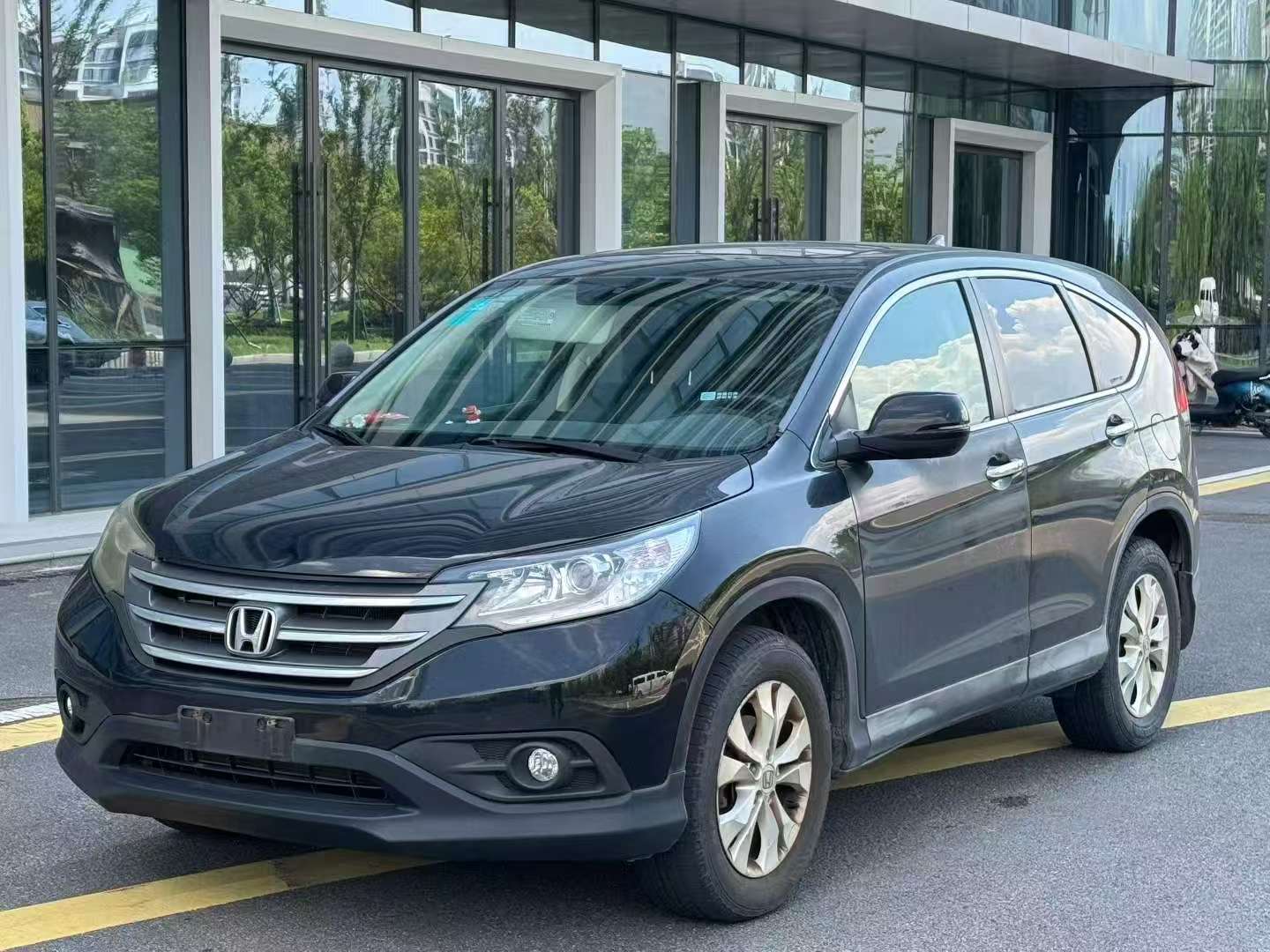 Honda CR-V 2.4L Automatic Sunroof 3
