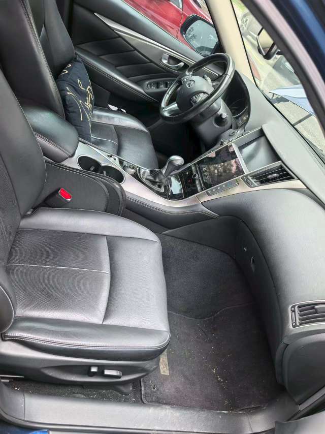 Infiniti Q50L 2.0T Enjoy Edition 4