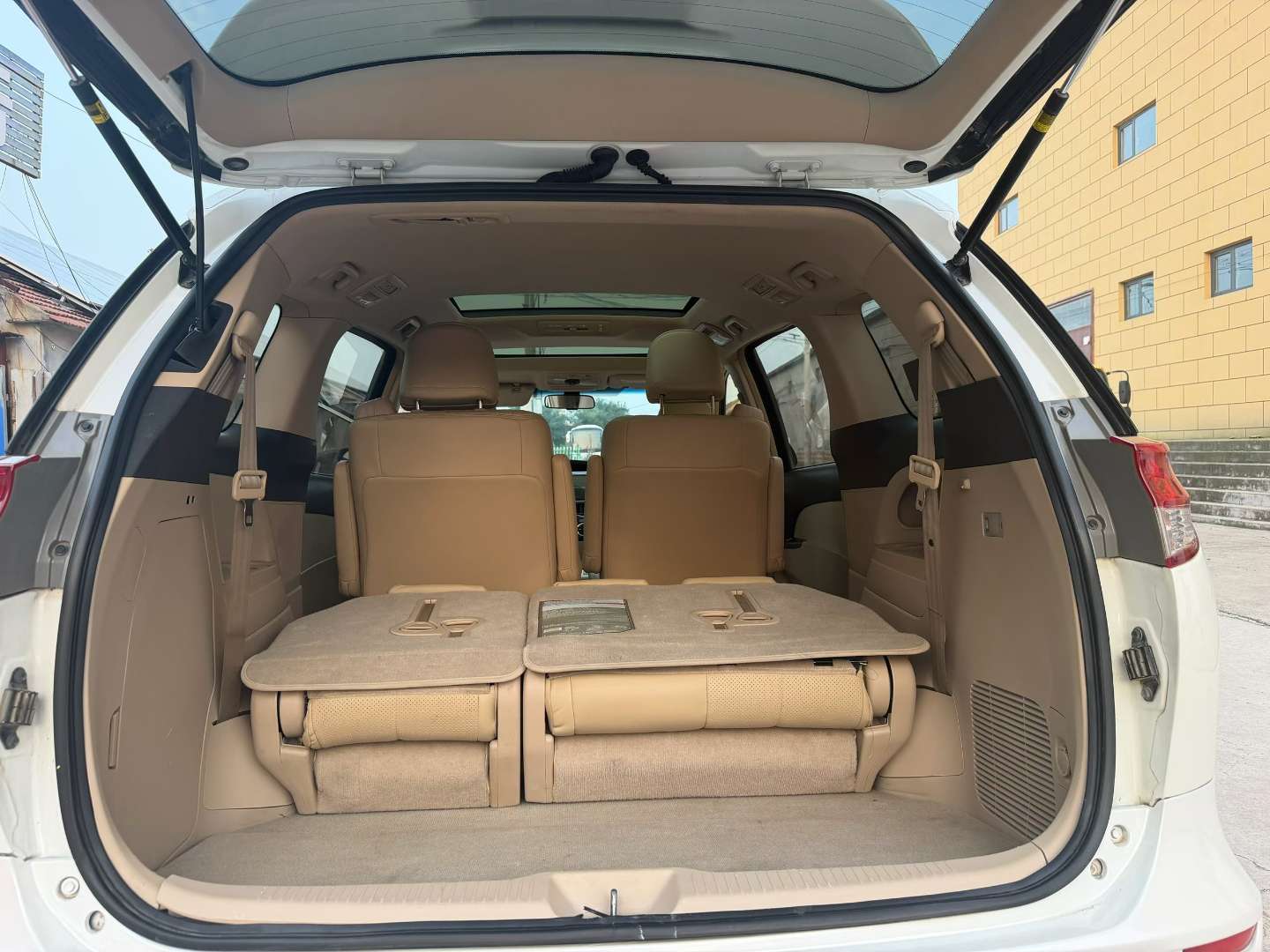 Toyota Previa 2.4 High Trim 9