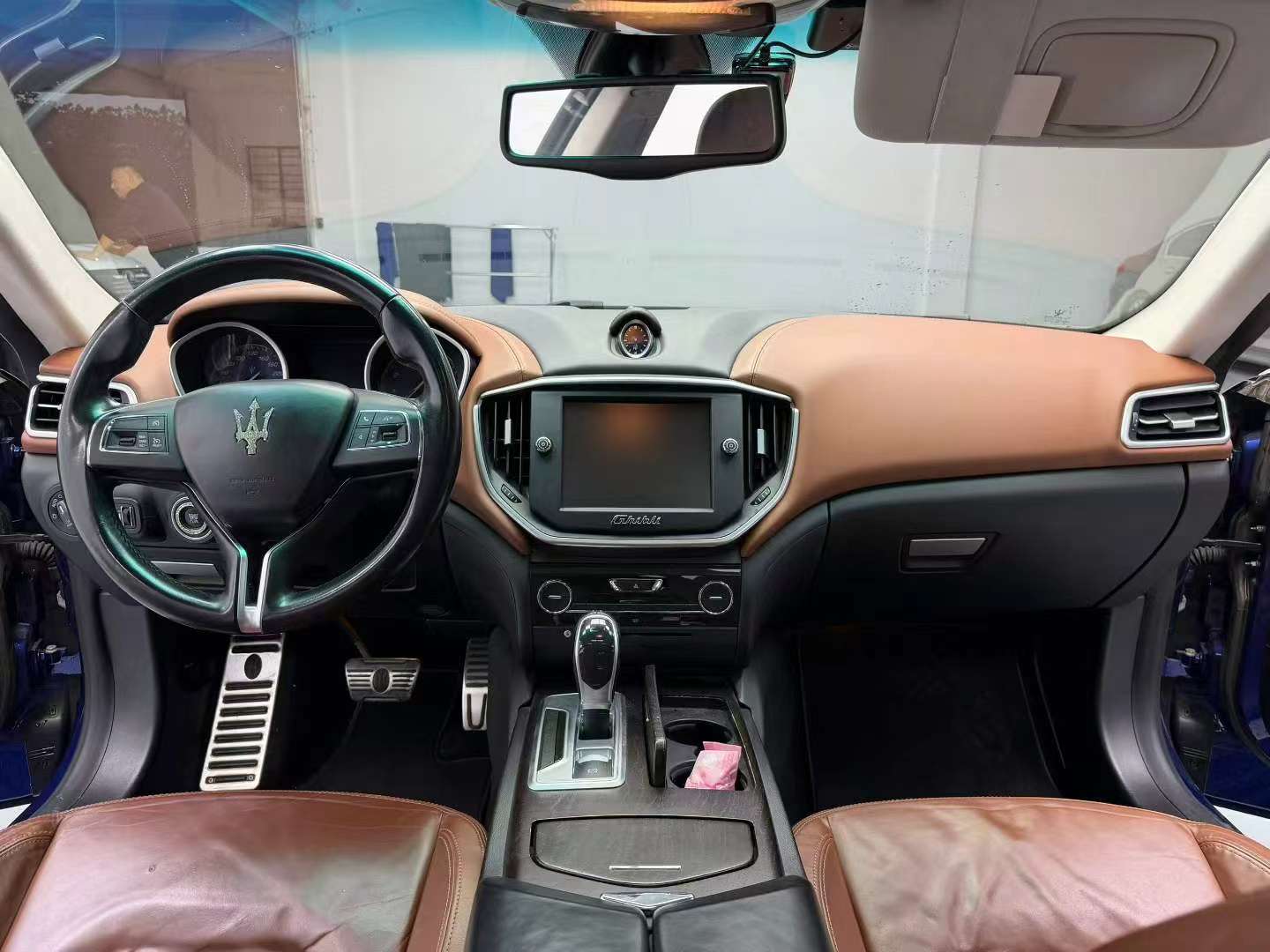 Maserati Ghibli 8