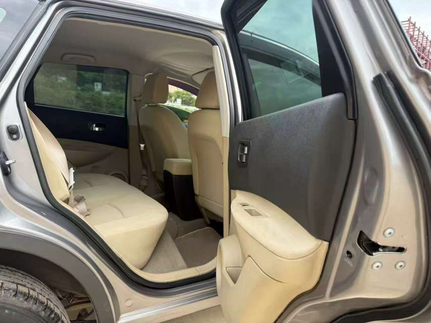 Nissan Qashqai Manual 1.6 7