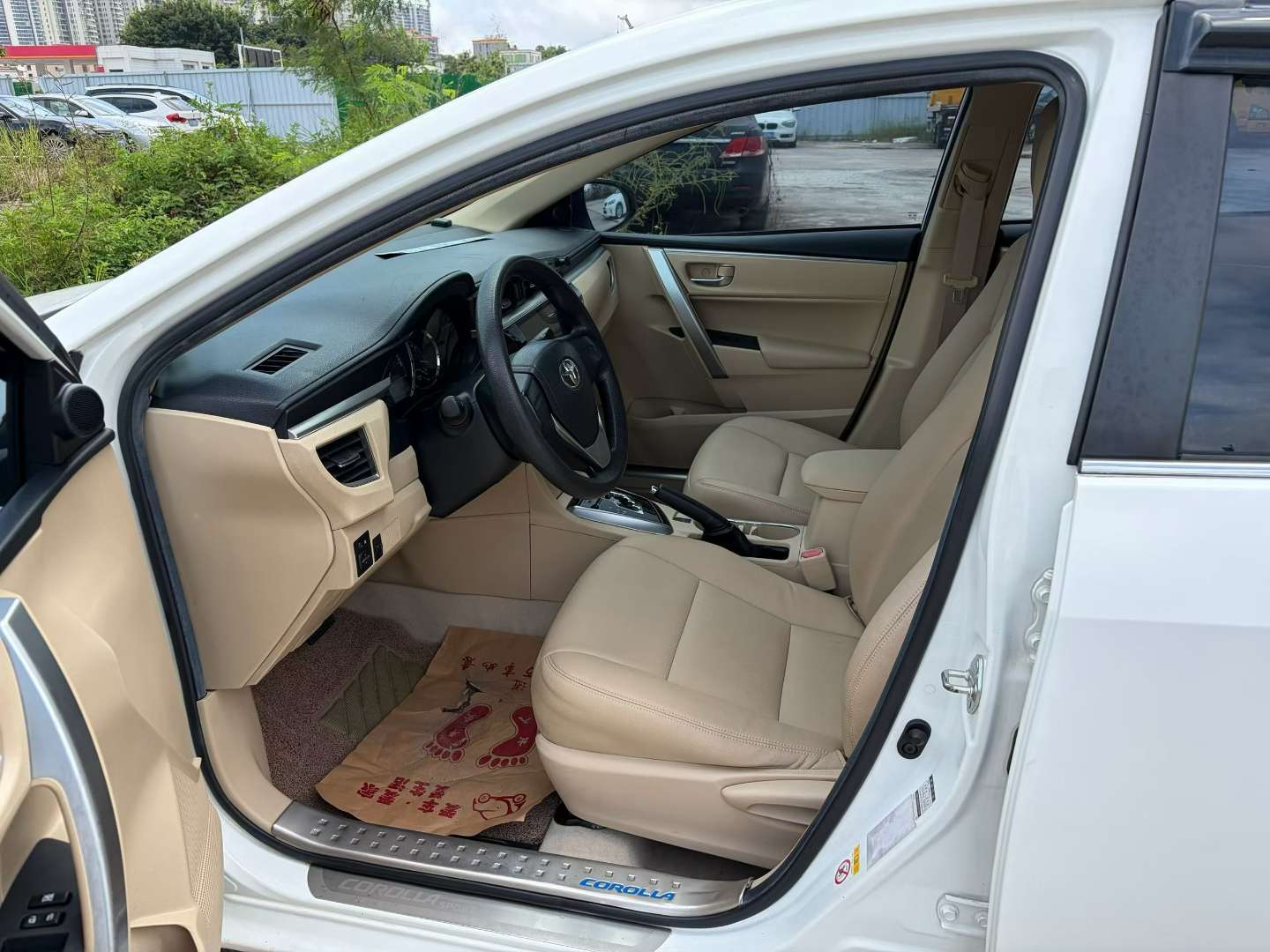 Toyota Corolla 2