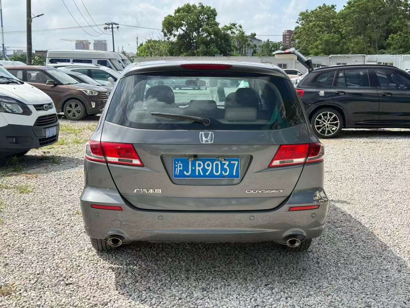 Honda Odyssey 2.4L Automatic Without Sunroof 5