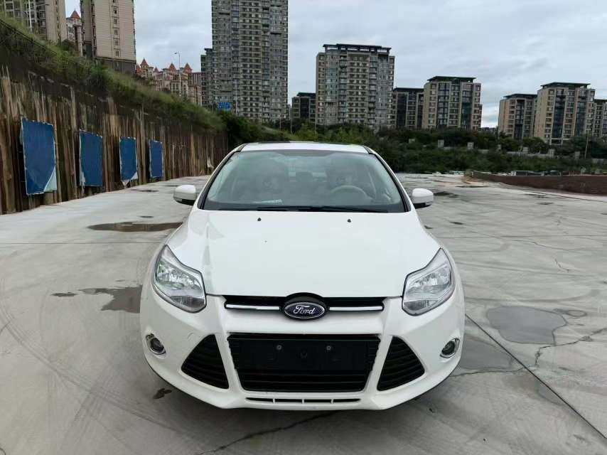 Ford Focus 2014 1.6L Automatic High Trim