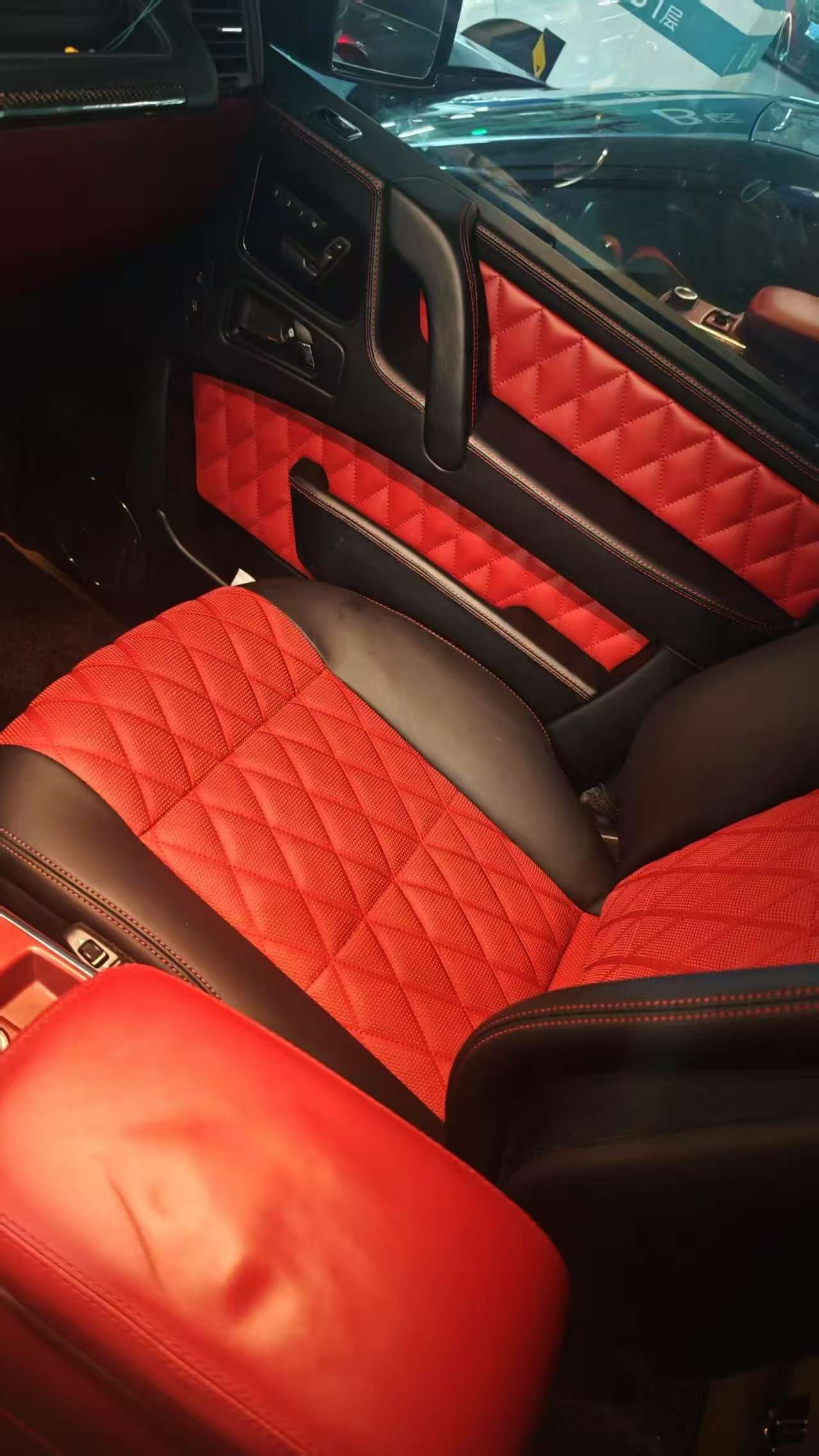 Mercedes-Benz G-Class 2017 G550 US Spec 8