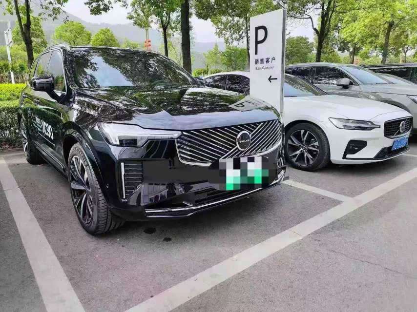 Volvo XC90 2025 Facelift T8 Ultimate Luxury Edition