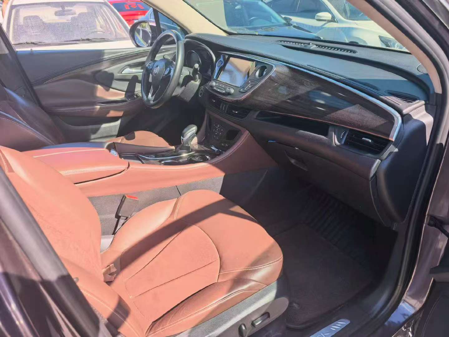 Buick Envision 1.5T High Trim 2