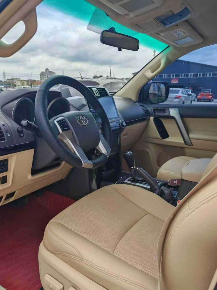 Toyota Prado Middle East 2700 6