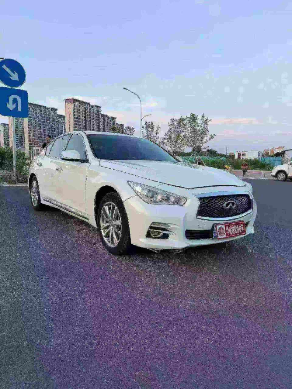 Infiniti Q50L 2015 2.0T Automatic