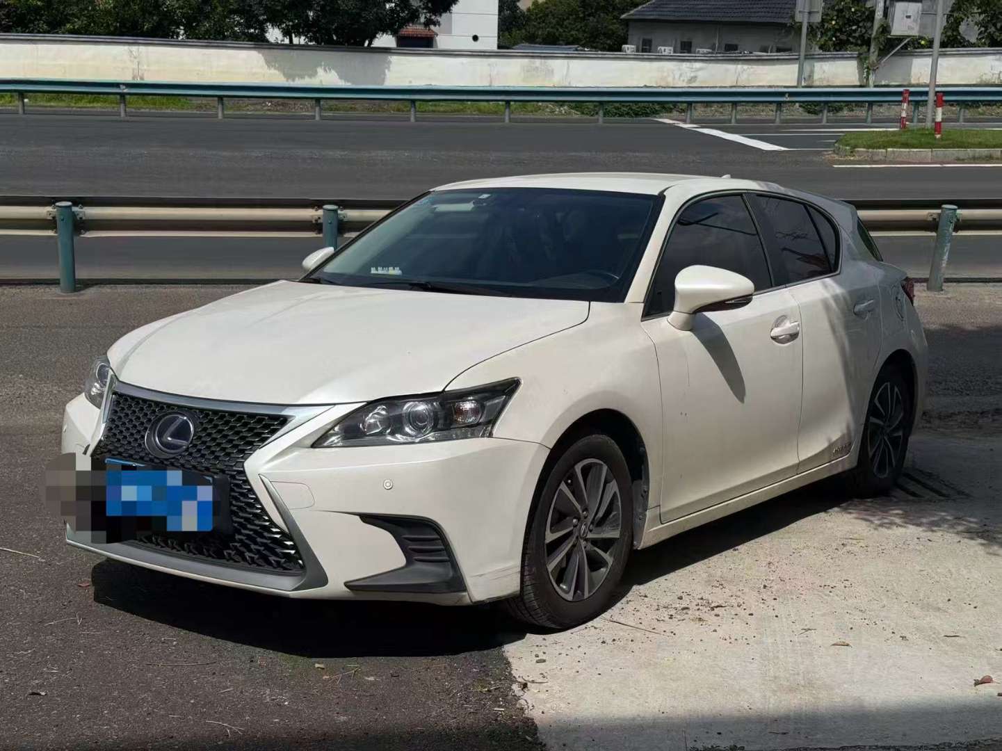 Lexus CT200h Elite