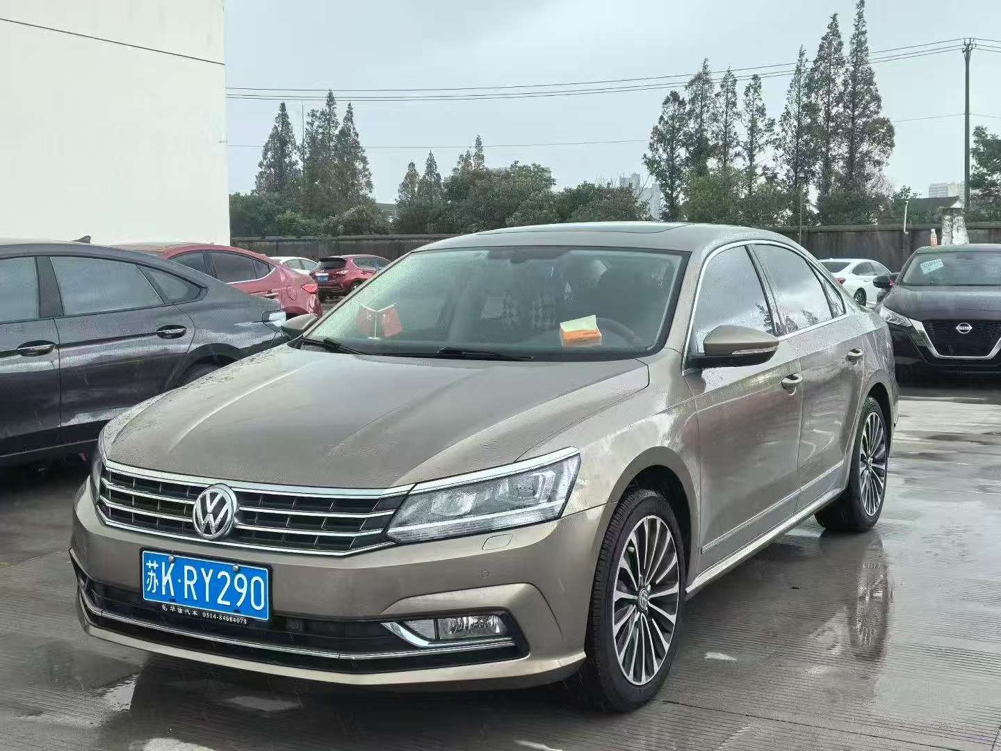 Volkswagen Passat 2016 1.8T Automatic Sunroof Yuzun Edition 3