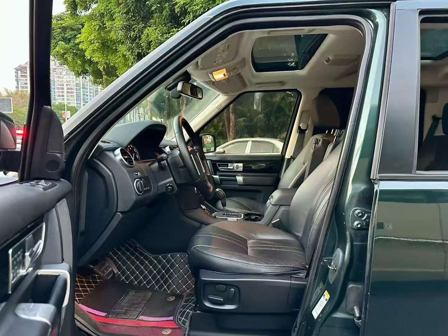 Land Rover Discovery 2011 5.0 V8 HSE 6