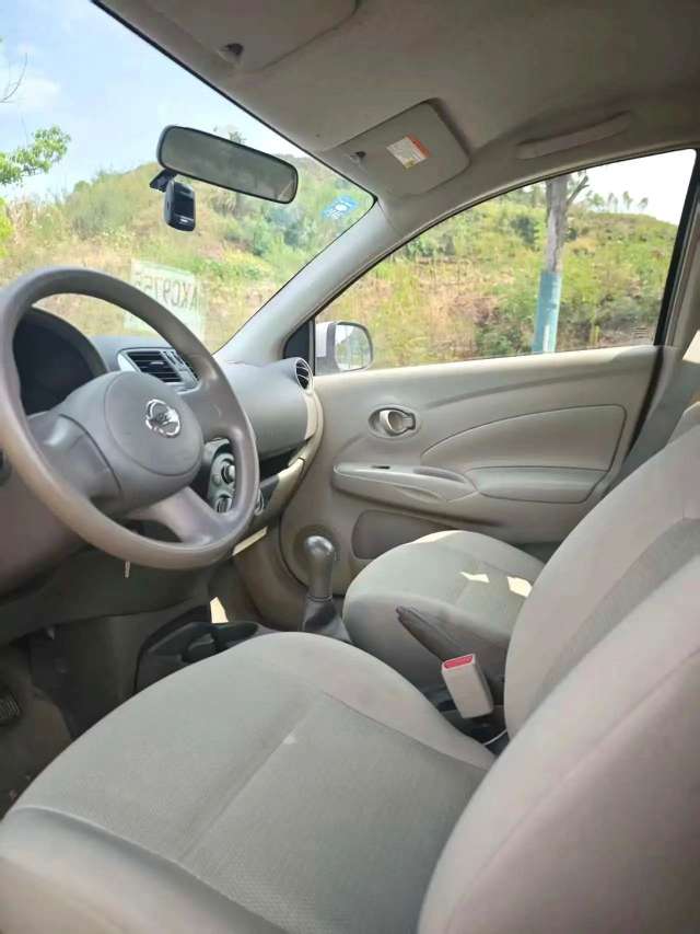 Nissan Sunny 2013 4
