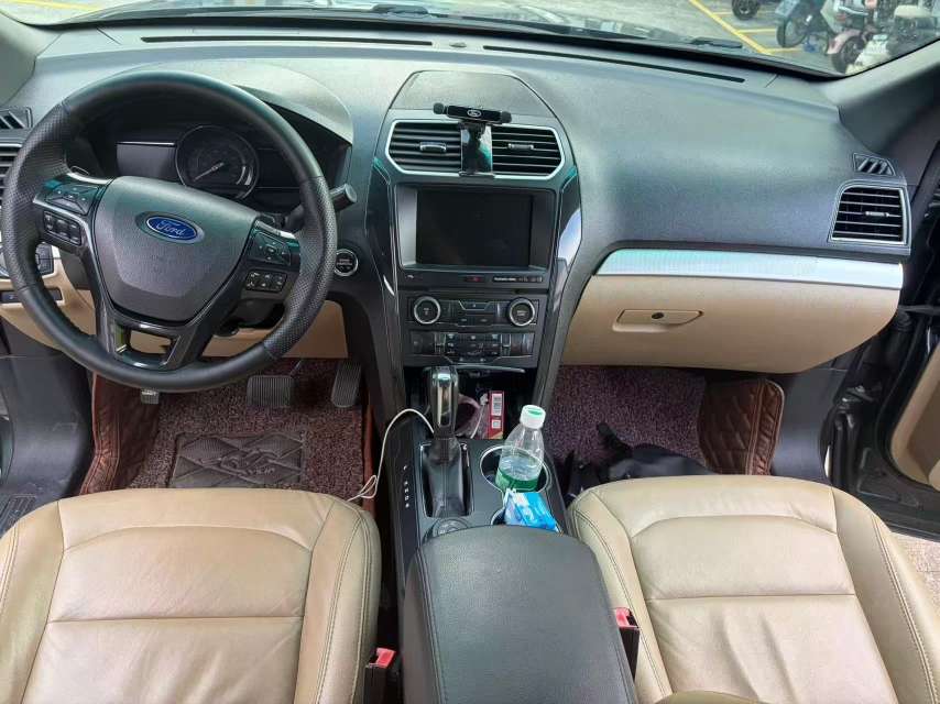 Ford Explorer 2.3T AWD Trend Edition 8