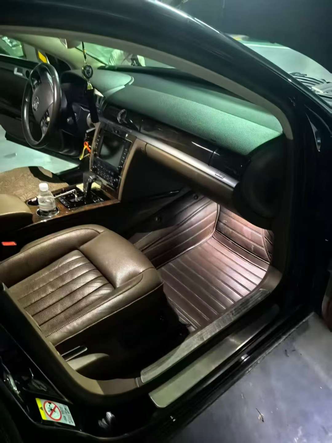 Volkswagen Phaeton 3.0L Executive 6