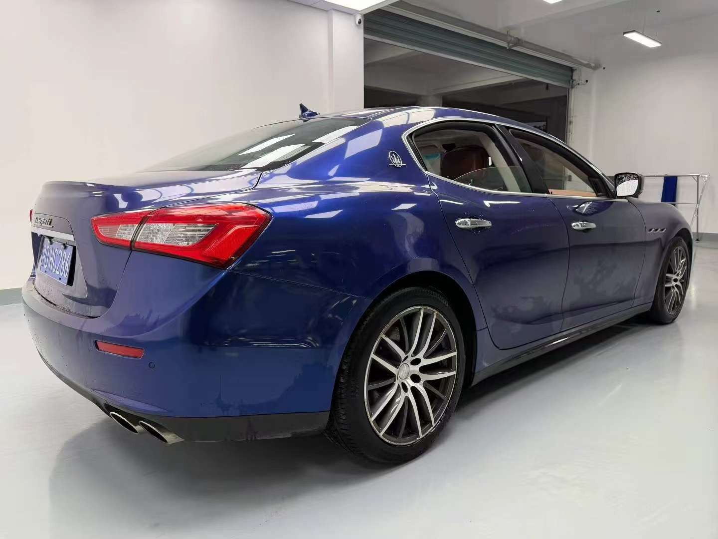 Maserati Ghibli 6