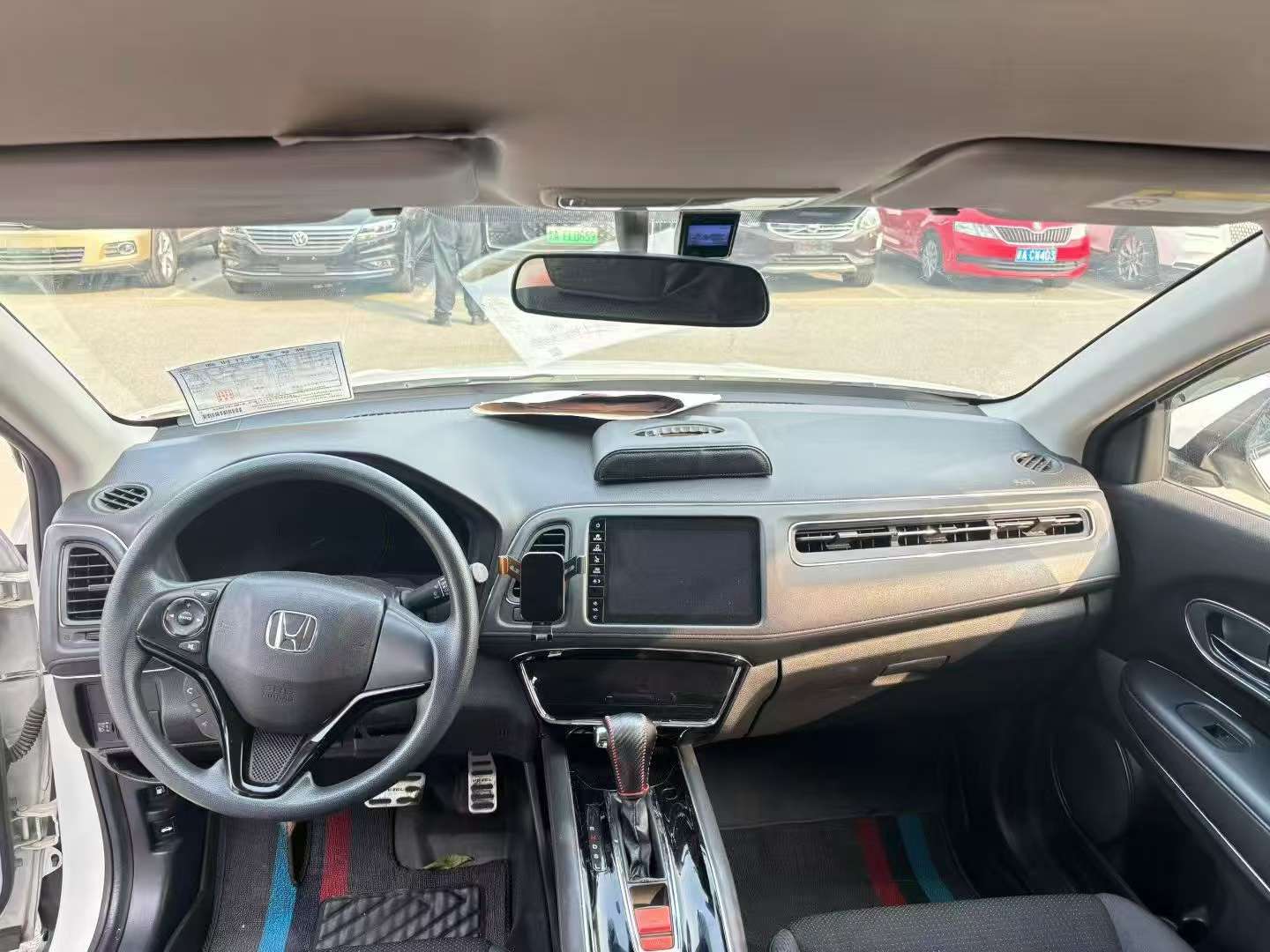 Honda Vezel 2