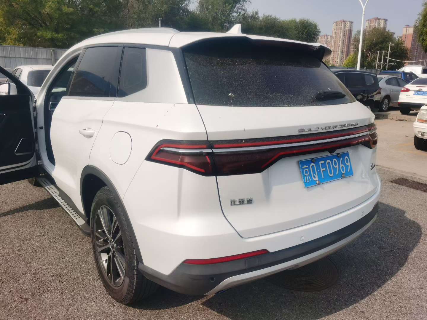 BYD Song Pro 1.5T Automatic Panoramic Sunroof 4