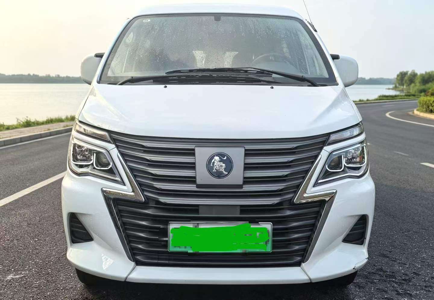 Dongfeng Fengxing M5EV 2025 Pure Electric Passenger 9-Seater 3
