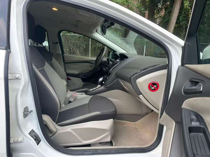 Ford Focus 6