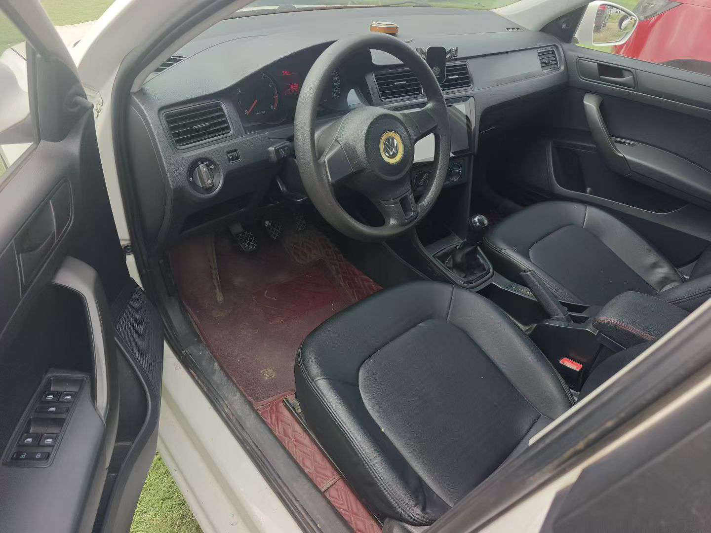 Volkswagen Santana 4