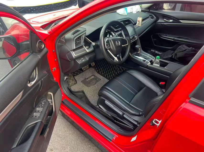 Honda Civic 1.5T Rally Edition 2