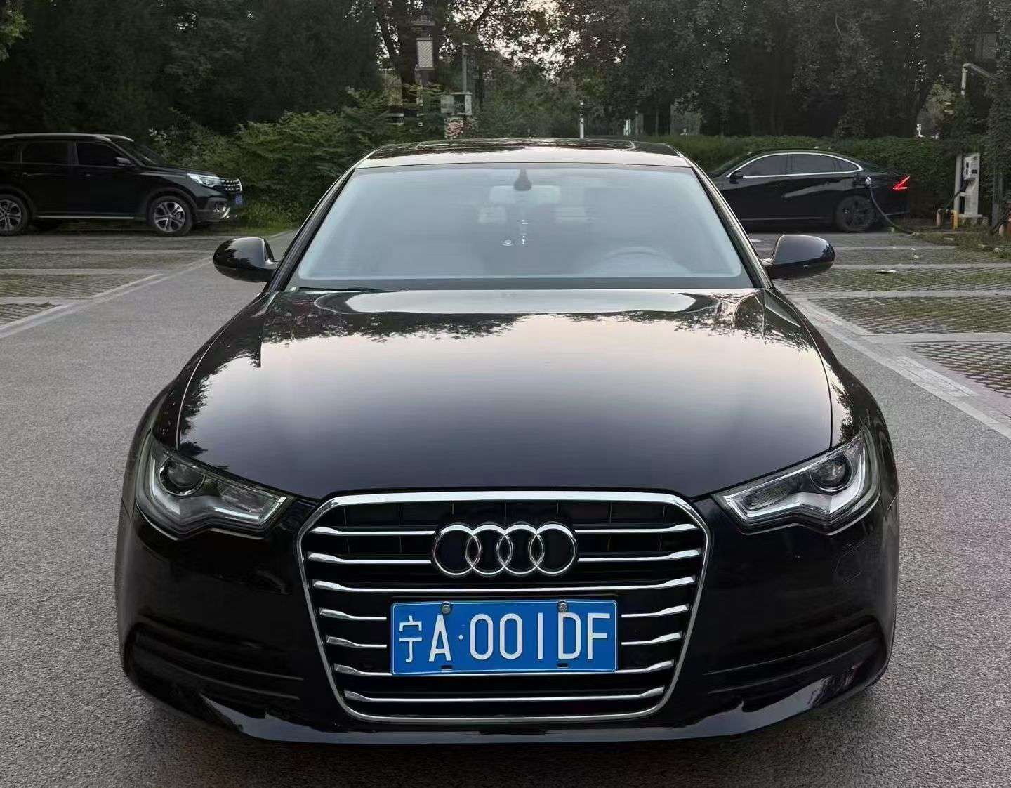 Audi A6 2.0T Automatic with Sunroof