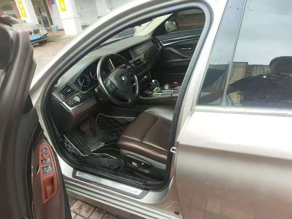 BMW 5 Series 525Li Luxury Design Package 5