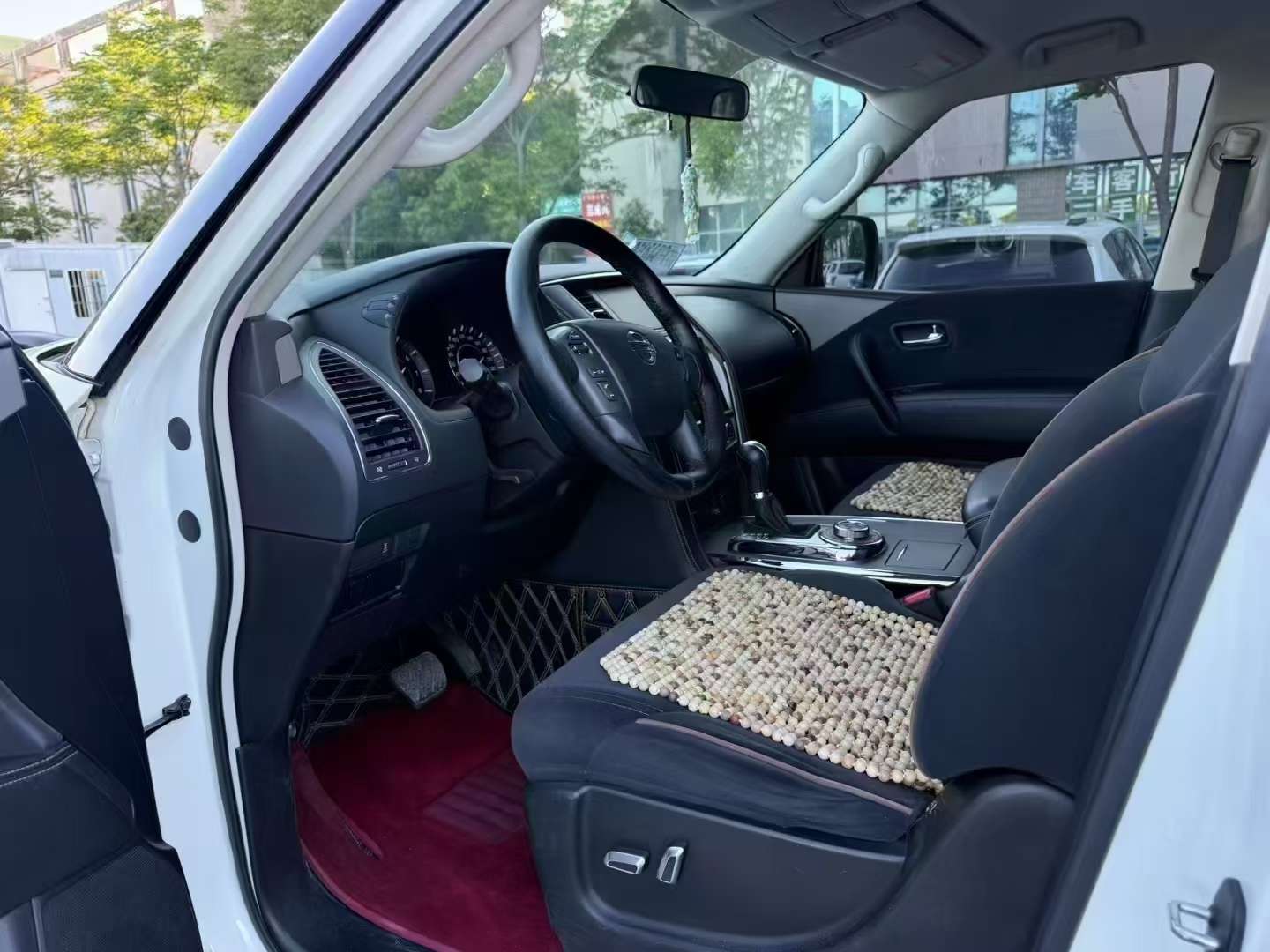 Nissan Patrol 4.0L Middle East SE Version 4