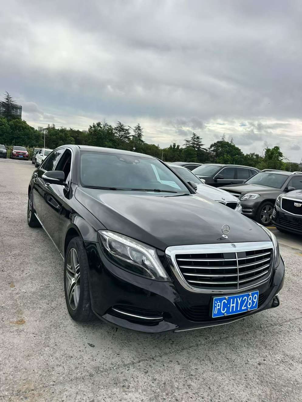 Mercedes-Benz S-Class S320L