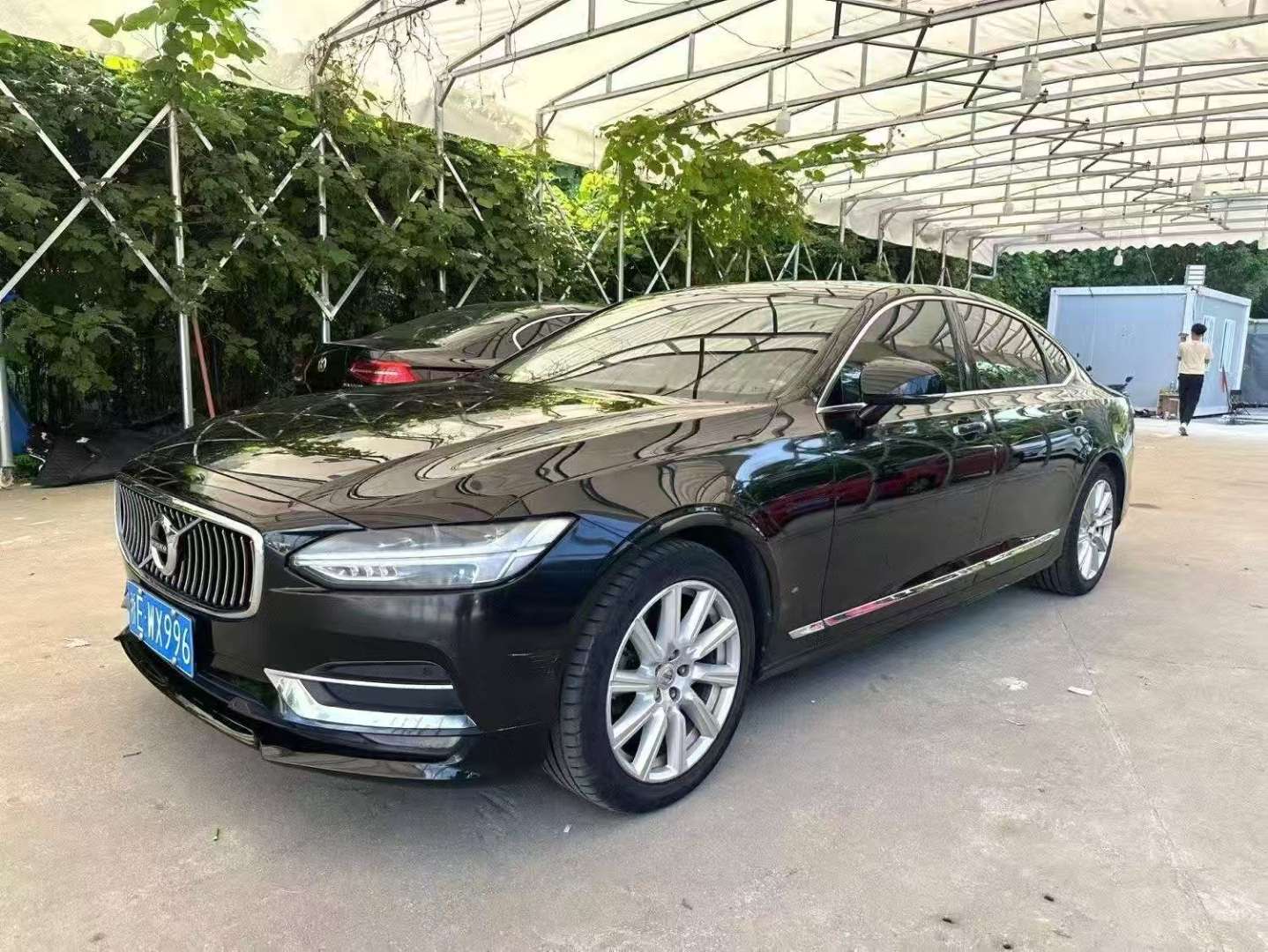 Volvo S90 2020 2.0T Dynamic 3