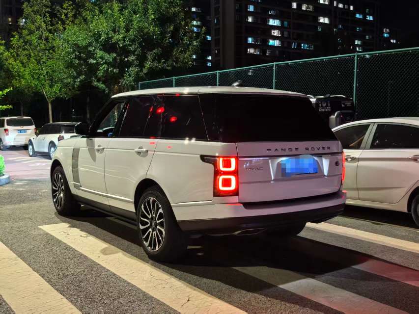 Land Rover Range Rover Vogue Classic Standard Wheelbase 6