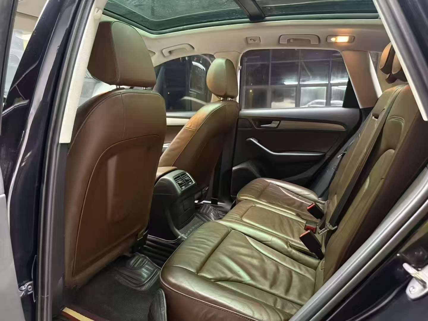 Audi Q5 2.0T AWD Technology 6