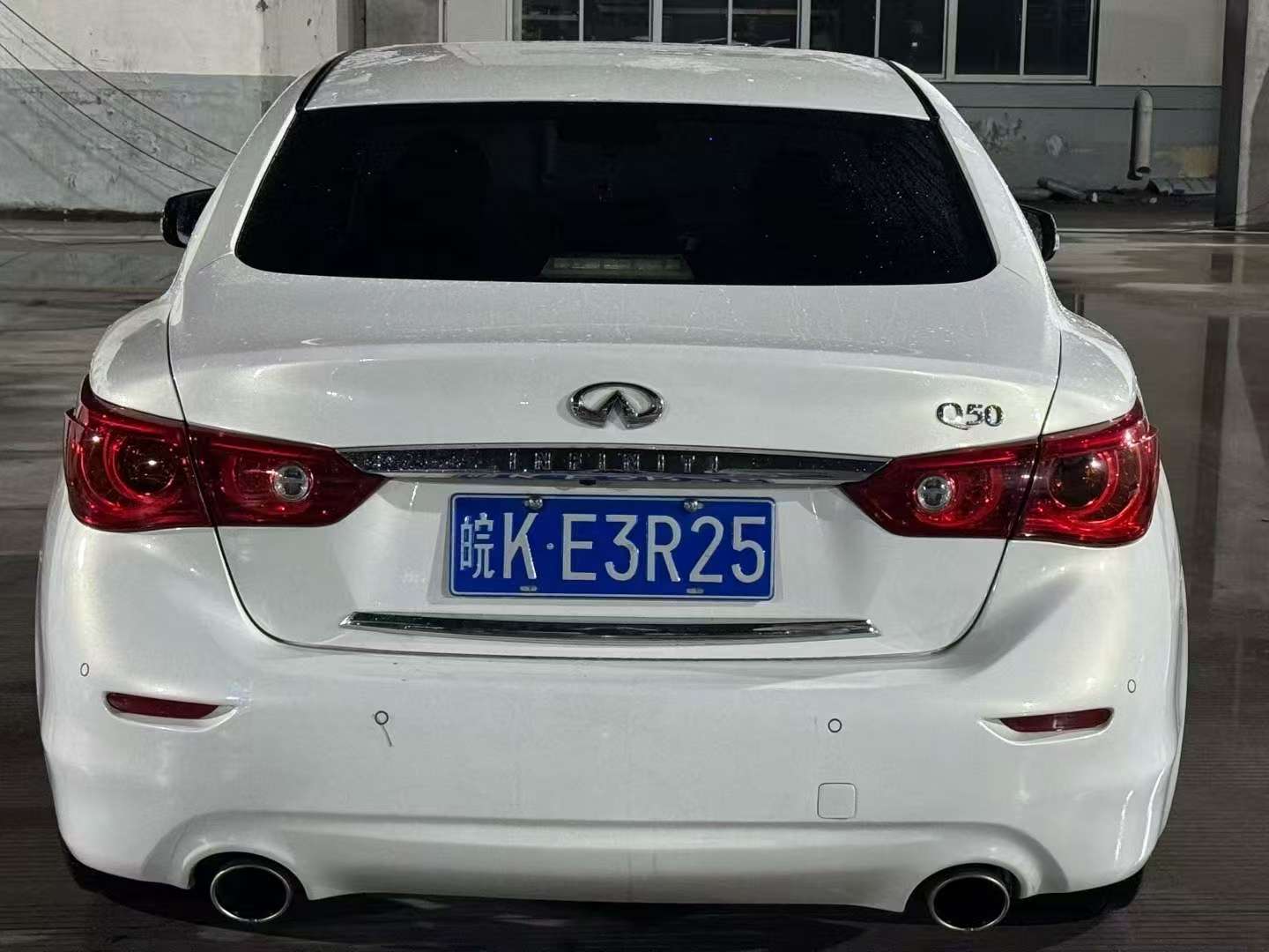 Infiniti Q50L 4