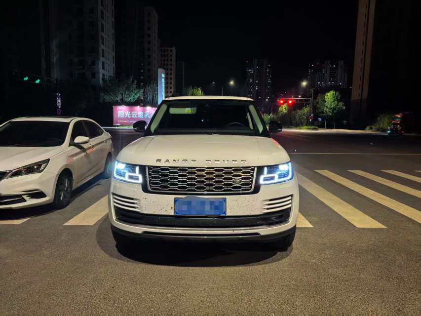 Land Rover Range Rover Vogue Classic Standard Wheelbase 2