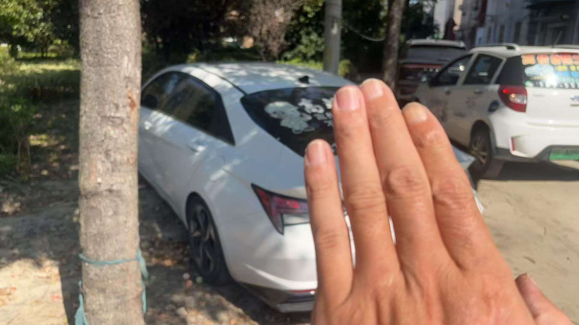 Hyundai Elantra 1.5T 4