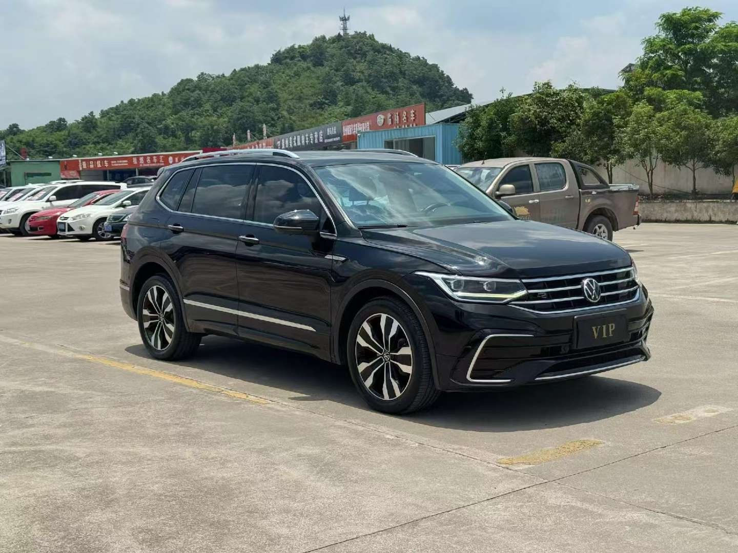 Volkswagen Tiguan L 2022 R-Line 3