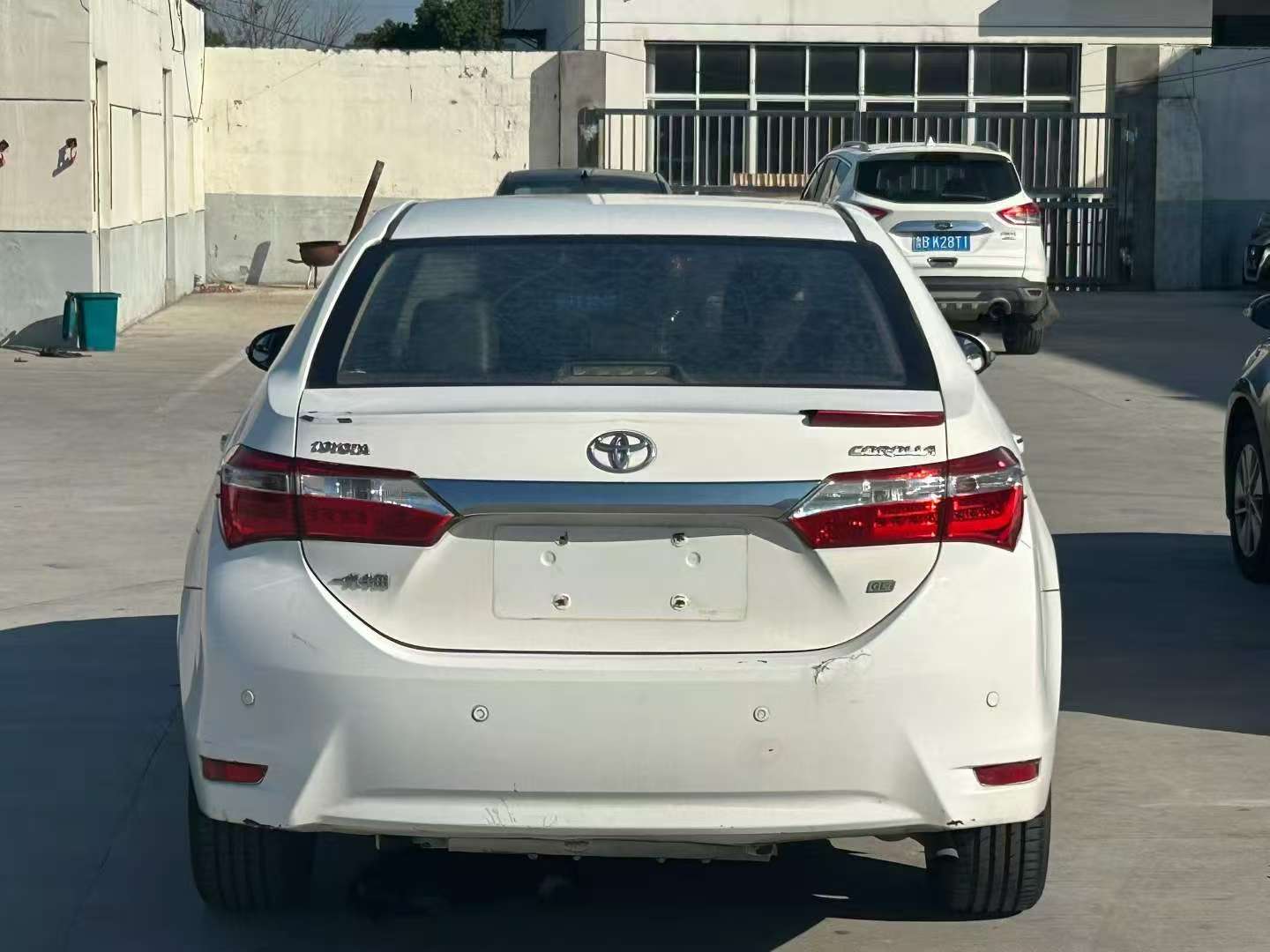 Toyota Corolla 2015 1.6L Automatic Sunroof Leather Edition 5