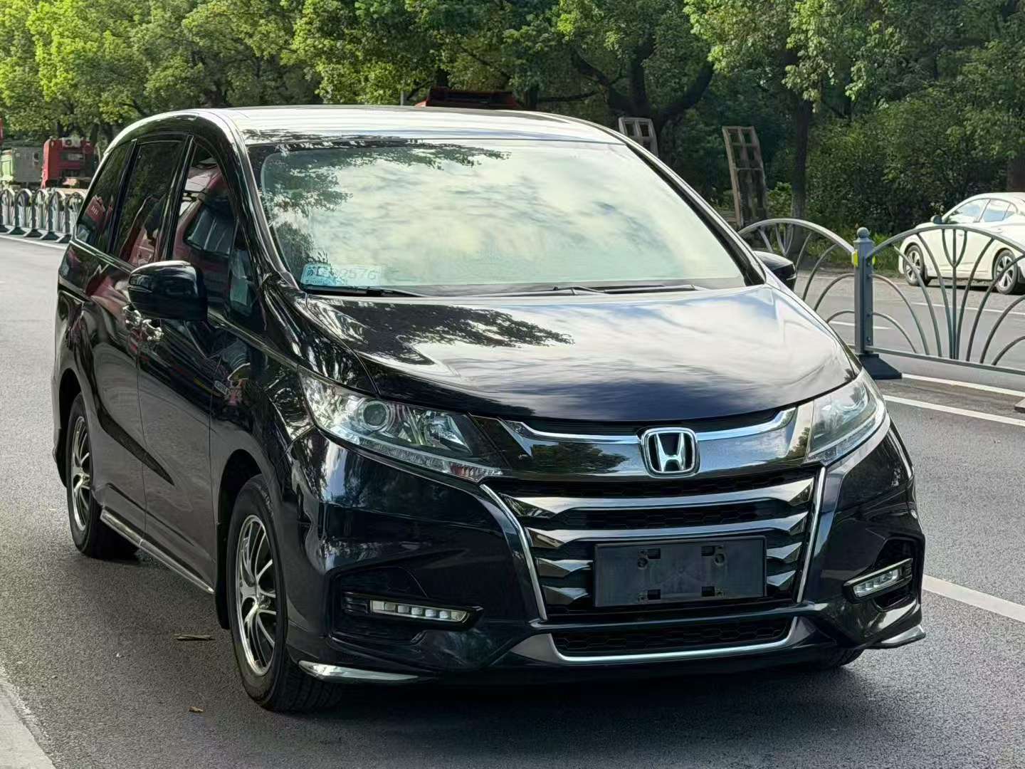 Honda Odyssey 2019 2.0 Hybrid 2