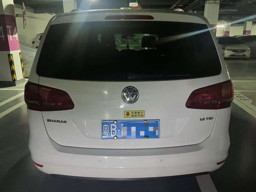 Volkswagen Sharan 1.8T Automatic 2
