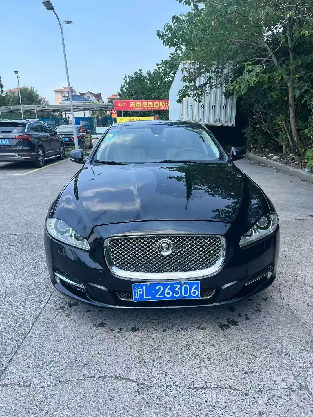 Jaguar XJL 2011 3.0L Panoramic Business Edition